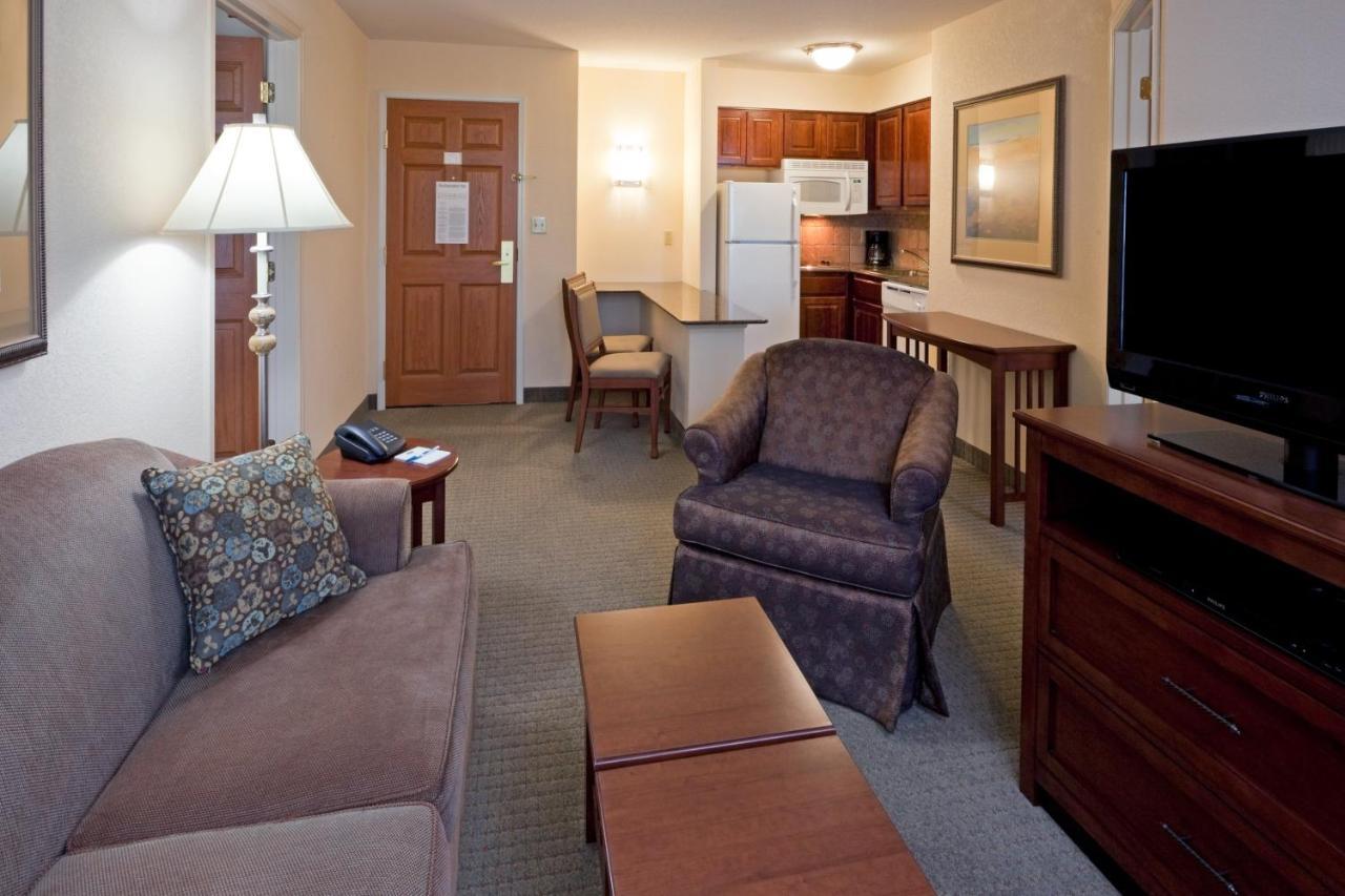 Staybridge Suites - Philadelphia Valley Forge 422 By Ihg Royersford Dış mekan fotoğraf